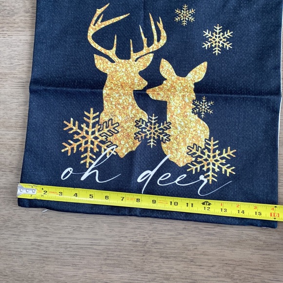 4 pillow covers New in Package Christmas Pillow Covers Set of 4 - Picture 8 of 9